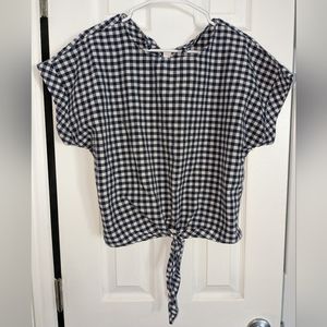Gingham tie blouse